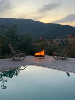 Dar Khalti - Cascades - Piscine - Montagne